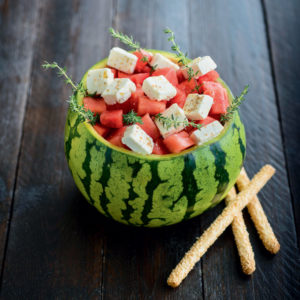Queso y fruta, la pareja del verano.